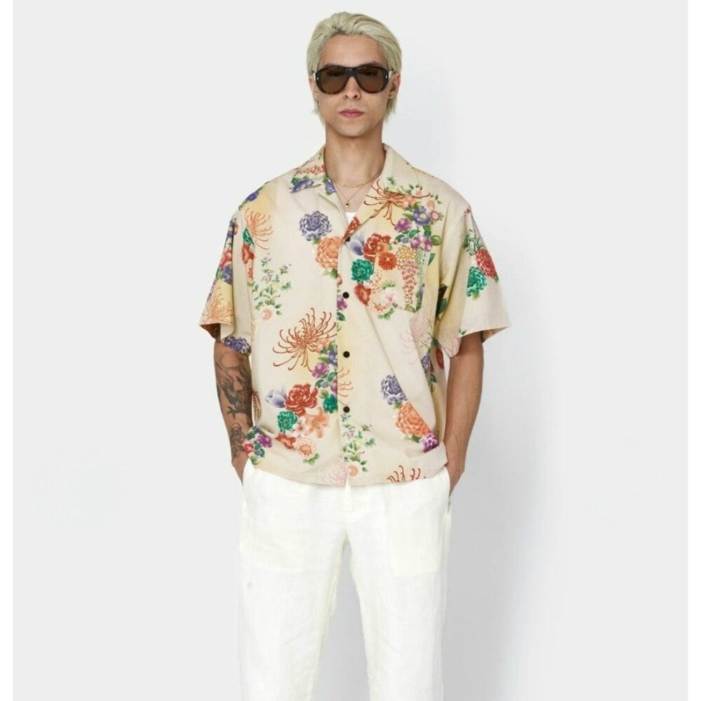 NEW John Elliot - 2/Medium Men's Desert Lotus Floral Camp‎ Short Slv Shirt  $298